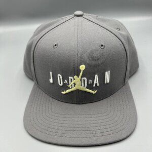 Air Jordan Hat Men Cool Gray Embroidered Logo Jumpman Snap Back‎ Cap